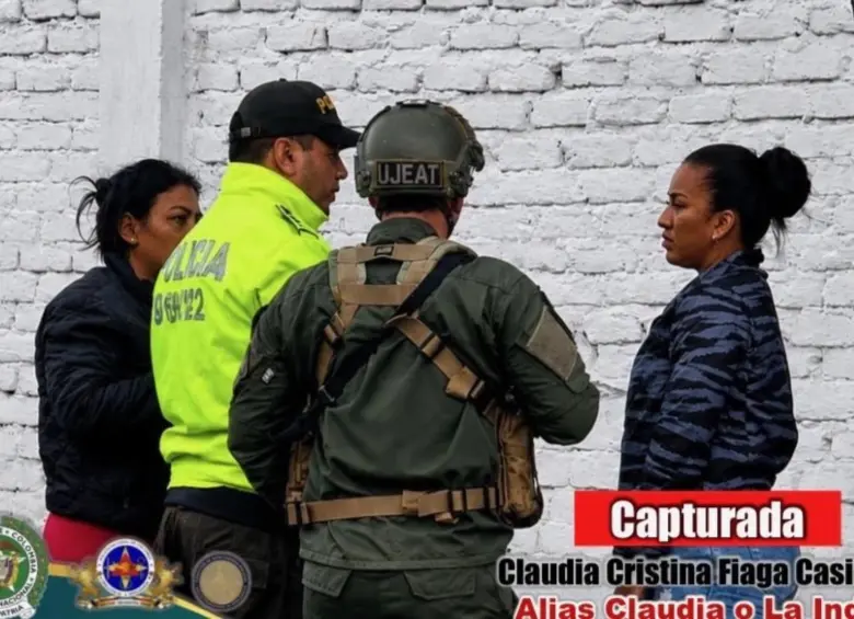 Ella es alias Claudia o La India, identificada como la principal cabecilla de la red financiera de las disidencias de Iván Mordisco. FOTO: Tomada de las redes sociales de @ABDELAESPRIELLA