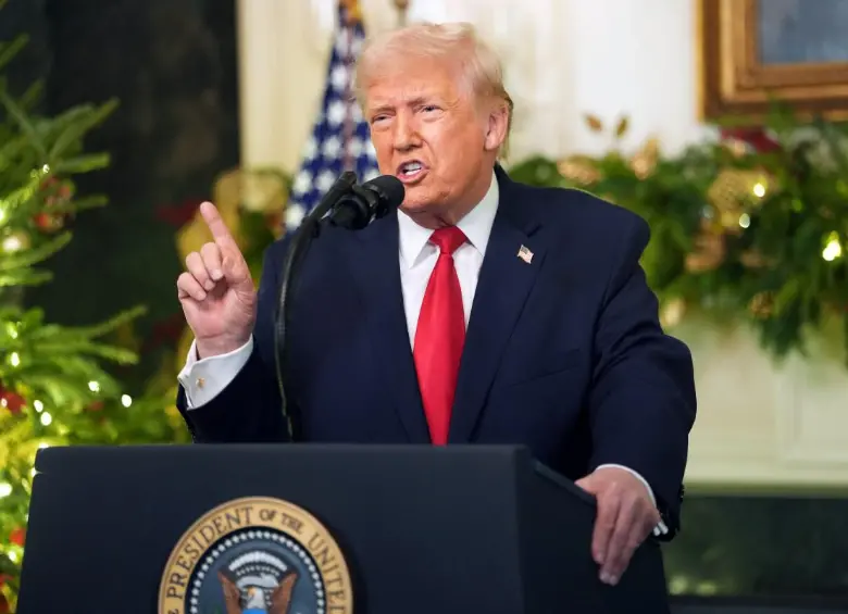 El presidente de Estados Unidos, Donald Trump, en la Sala de Recepción Diplomática de la Casa Blanca en Washington, DC. FOTO: AFP