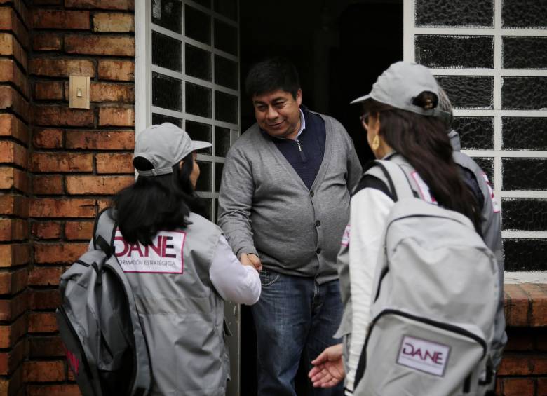 Esta segunda fase comenzó en Bogotá y en 10 municipios de Cundinamarca, y progresivamente se extenderá a 133 centros operativos en todo el país. Foto: Colprensa