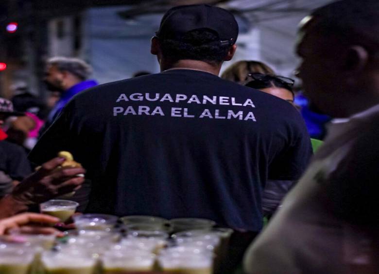 Una de las jornadas de actividades del grupo Aguapaneleros Medellín. FOTO: Cortesía.