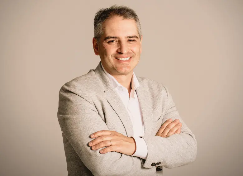 “Eso se puede buscar hasta en Google”: gobernador de Antioquia cuestiona rigor de la Fiscalía tras reversa de gabelas a cabecillas