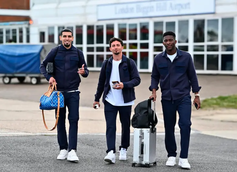 Daniel Muñoz, el español Yéremy Pino y Jéfferson Lerma, entre los convocados por el Palace para la final de la Conference League. FOTO @CRYSTALPALACE