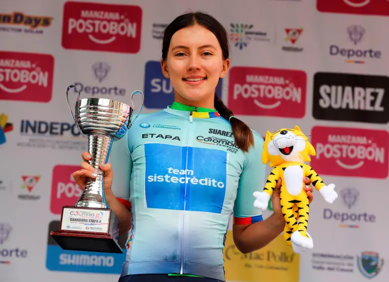 Natalia Garzón, la ciclista más fuerte en la cuarta fracción de la Vuelta a Colombia. FOTO: CORTESÍA FEDECICISMO