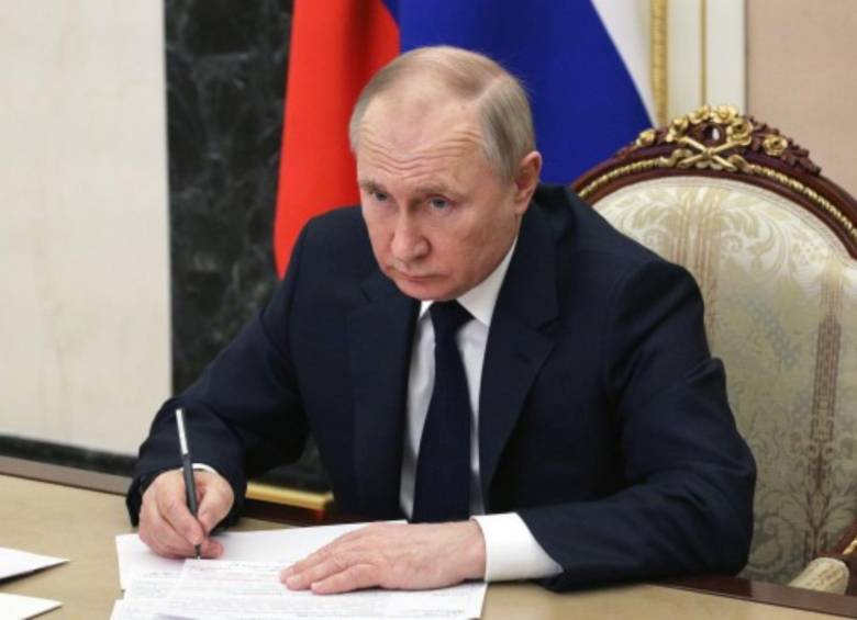 El gobierno del presidente de Rusia, Vladímir Putin, afirmó que las relaciones con los países bálticos se han agravado, por lo que podrían realizar acciones hostiles contra el país. FOTO: AFP