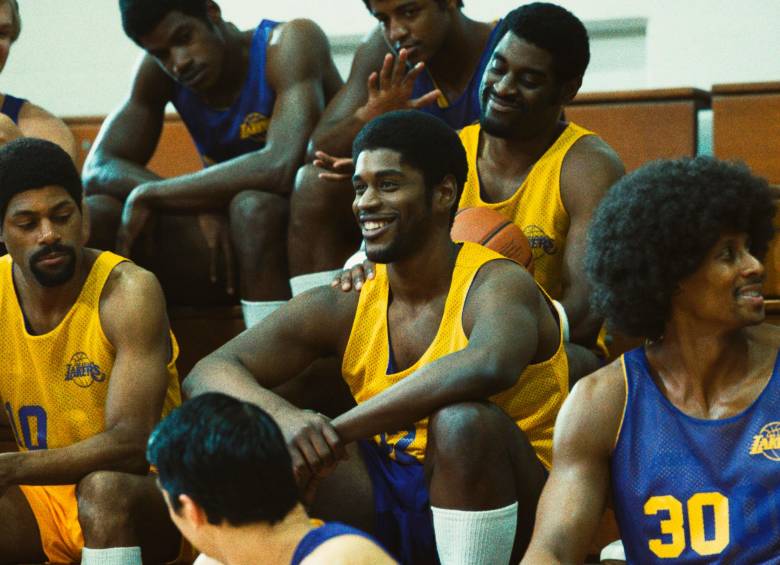 Quincy Isaiah interpreta a Magic Johnson. FOTO Cortesía HBO Max
