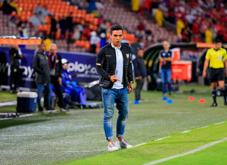 Tras su paso por Águilas, Lucas González asume uno de los equipos más grandes de Colombia. FOTO ESNEYDER GUTÉRREZ