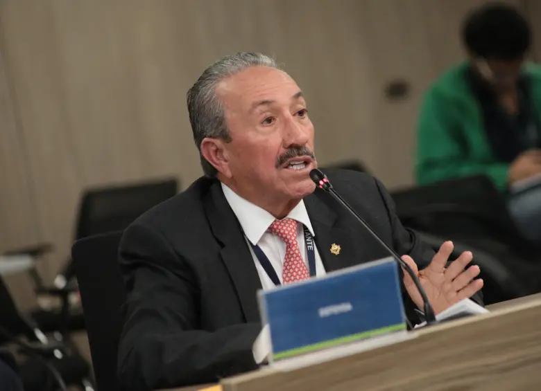 Hugo Aguilar comparece actualmente ante la JEP. Foto: Jurisdicción Especial para la Paz. 