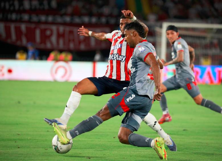 Santa Fe y Junior definirán al campeón de la Superliga, este miércoles en El Campín. FOTO COLPRENSA