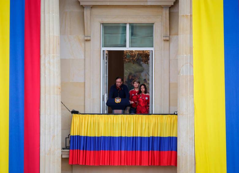 El mismo día de la posesión de los ministros, el presidente Gustavo Petro hará otro “balconazo”. FOTO: COLPRENSA.