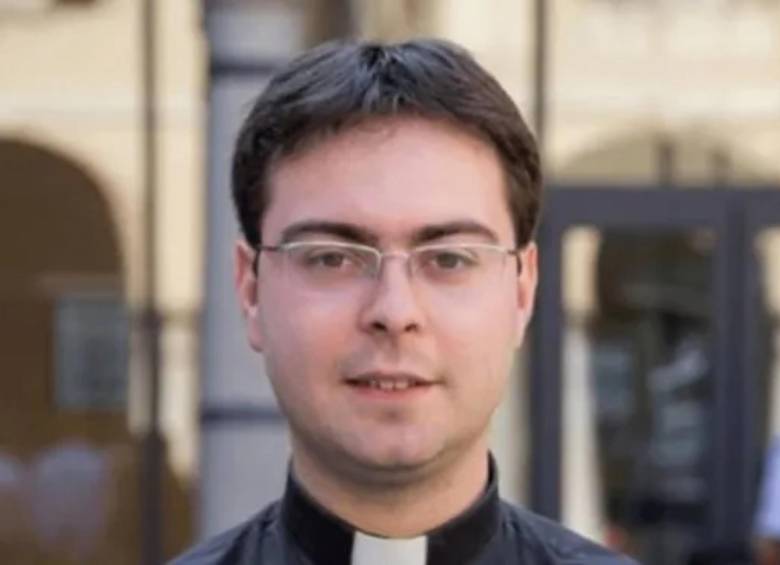 Sacerdote Gabriele Martinelli, condenado por abuso sexual contra menores desde el año 2007. FOTO: REDES SOCIALES