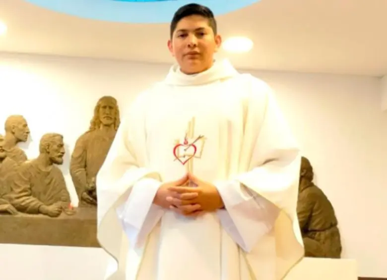 Desde este martes 17 de junio el sacerdote Fray Carlos Saúl Jaimes Guerrero, de 30 años, fue reportado como desaparecido y su carro fue encontrado abandonado. FOTO: REDES SOCIALES