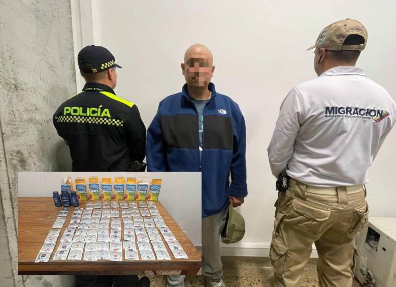 Extranjero inadmitido en el aeropuerto José María Córdova de Rionegro. FOTO: POLICÍA