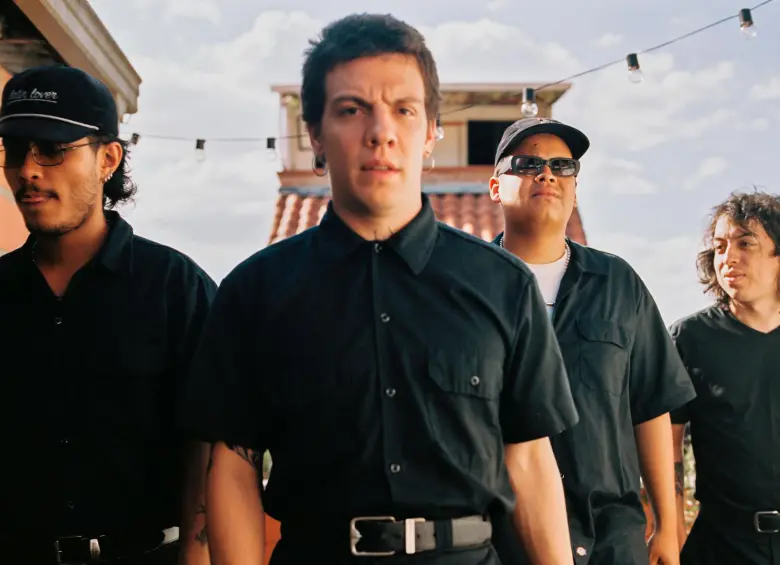 El Principio está compuesto por 11 temas. Fue grabado en El Desierto, un estudio en que han grabado artistas como Enrique Bunbury, Morat y Camilo. Foto Cortesía Laura Luxenberg.