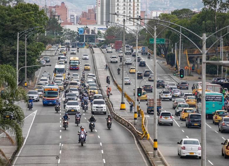 El domingo 17 de noviembre habrá afectación sobre avenida Regional (vía de servicio a Parques del Río), la avenida 33 y avenida del Ferrocarril. Foto: Esneyder Gutiérrez Cardona.