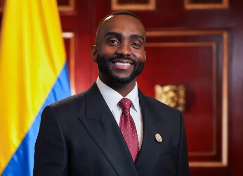 Estefanel Gutiérrez nació en 1991, es el tercero de cuatro hermanos. Habla español, palenquero e inglés y ha vivido en Estados Unidos y Suiza. FOTO Redes sociales