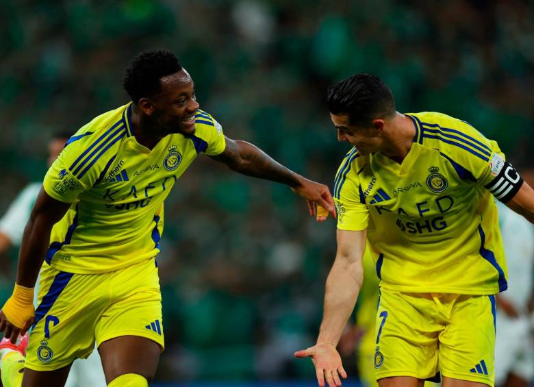 El colombiano Jhon Jáder Durán celebra uno de los dos goles que marcó en la victoria del Al Nassr, como visitante. FOTO: GETTY