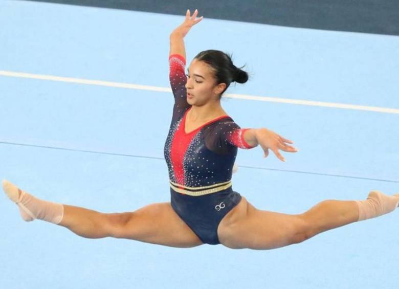 En lo que lleva de su carrera, la gimnasta ha logrado obtener 5 calificaciones de 10 en sus presentaciones oficiales. FOTO: INSTAGRAM LUISA BLANCO