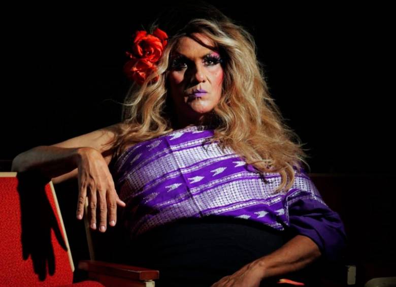 John Better es uno de los cronistas de la vida homosexual en el Caribe colombiano. Ha escrito poemas, crónicas y novelas. Foto: Cortesía de Vanexa Romero