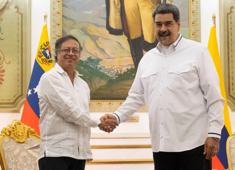 Gustavo Petro reconoció valorar a Nicolás Maduro quien es acusado de tomarse el poder en Venezuela de forma ilegítima además de ser el presunto líder del Cartel de los Soles. Foto: Colprensa
