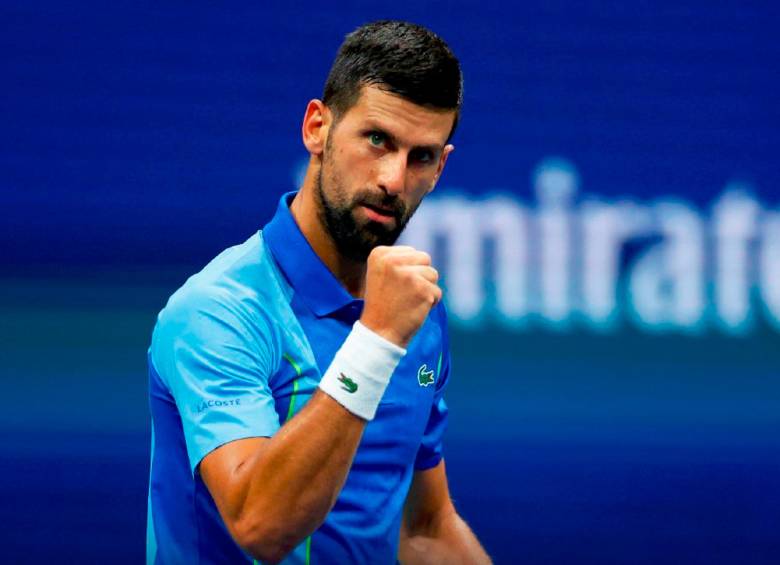 Djokovic no tropieza en su primer cruce de un Grand Slam desde el Abierto de Australia de 2006 y acumula 32 victorias seguidas frente a jugadores franceses en torneos grandes desde su última derrota ante Jo-Wilfried Tsonga en 2010.