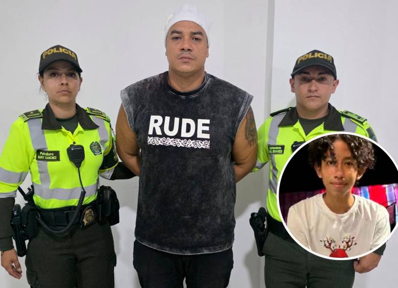 Edwin Alberto Cataño Guevara es el bombero que conducía el vehículo que arrolló al joven Juan David Ucrós Cervantes, en Barrranquilla. FOTOS: Policía y tomada de redes sociales