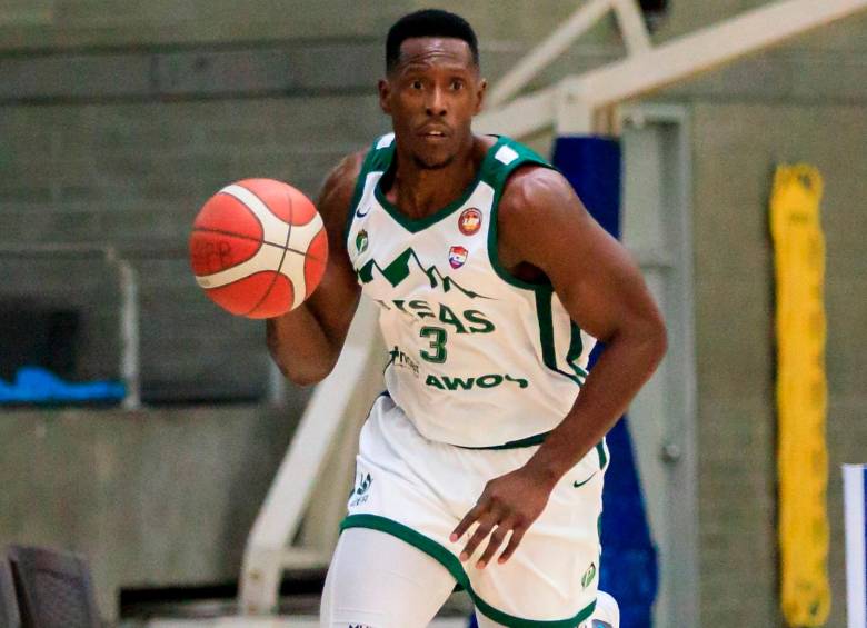 El basquetbolista antioqueño Juan Diego Tello era uno de los capitanes del equipo Paisas de baloncesto. Foto: Camilo Suárez 