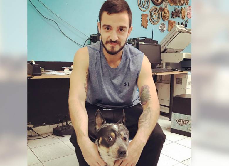 David Agudelo necesita un vuelo medicalizado para volver a Medellín, desde Florida, Estados Unidos. Foto tomada de redes sociales. 