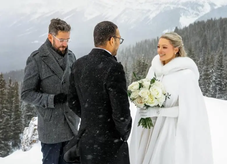 Melissa y Devon caminaron durante 30 minutos para hacer su sueño realidad. FOTO: Tomada de redes sociales @bdfk_photography