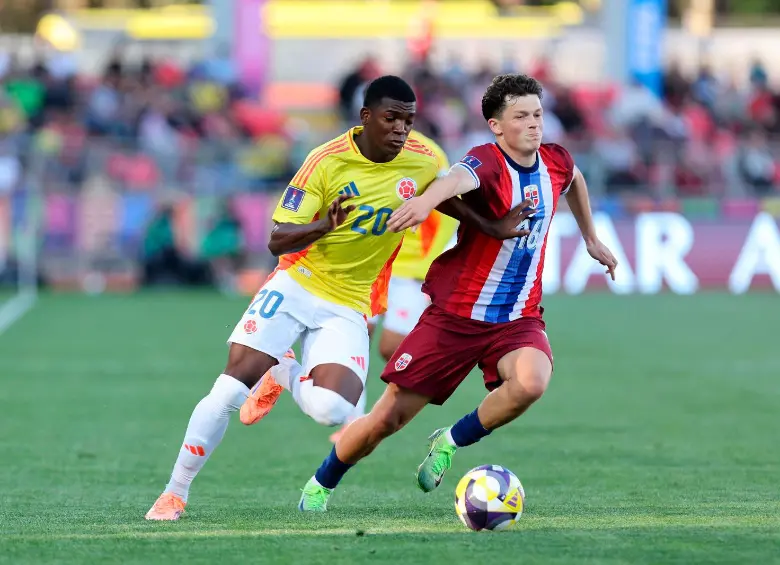 La Selección Colombia depende de sí misma para lograr su clasificación a los octavos de final del Mundial Sub-20-2025. En la imagen, Joel Canchimbo (20), quien generó peligro cuando entró al campo en el segundo tiempo. FOTO: Tomada de X @Alfred_Balle