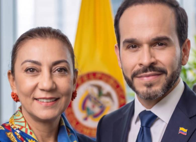 María Carolina Restrepo Cañavera, designada como directora del Instituto Colombiano de Bienestar Familiar (ICBF), es abogada con trayectoria en áreas jurídicas, financieras y corporativas. Foto: redes sociales y colprensa