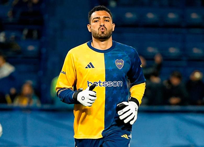 Álvaro Montero en el calentamiento antes del Boca vs. Sao Paulo. FOTO: X BocaJrs