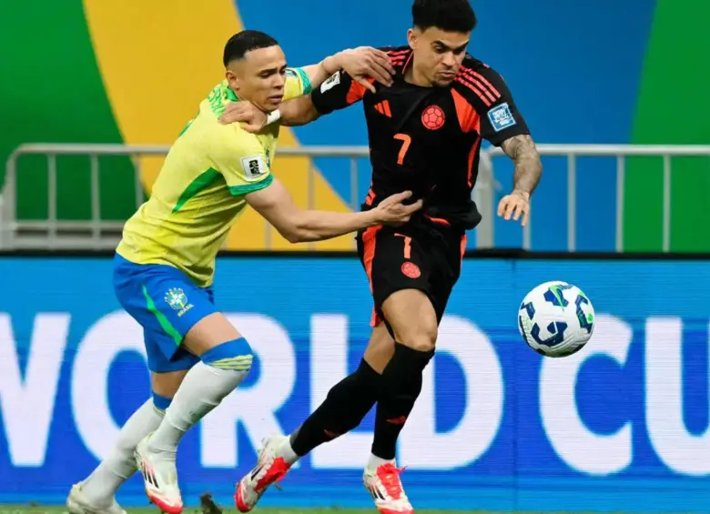 Luis Díaz en el estadio Mane Garrincha contra Brasil. FOTO: GETTY