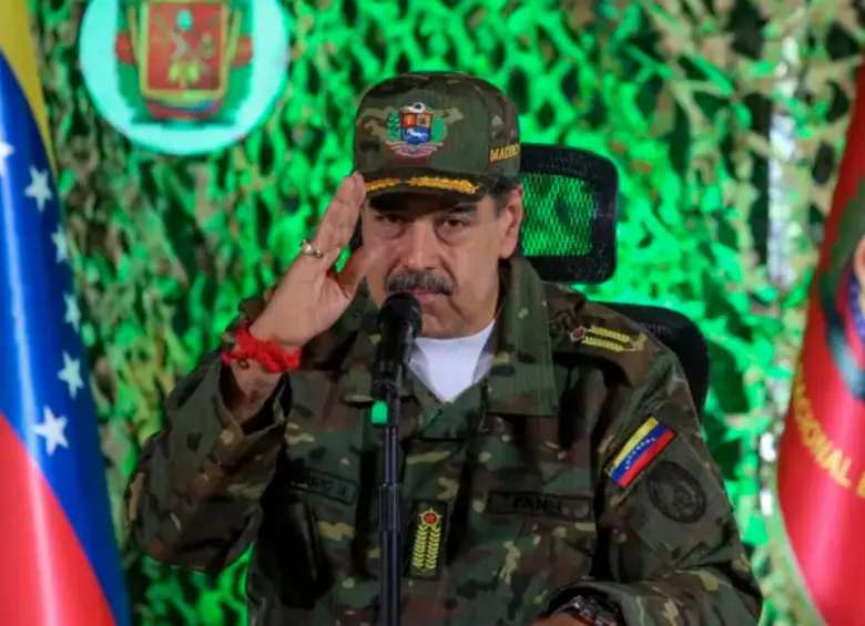 Ante la llegada de buques estadounidenses frente a las costas de Venezuela, Nicolás Maduro que ordenó la activación de 4.5 millones de milicianos y llamó al alistamiento militar de venezolanos en la reserva. FOTOS: Getty 
