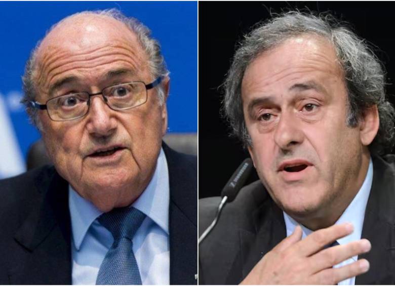 El expresidente de la Fifa, Joseph Blatter y el expresidente de la Uefa, Michel Platini, están siendo juzgados de nuevo por los delitos de fraude y malversación de fondos en la máxima entidad del fútbol mundial. FOTO:S Conmebol y Getty