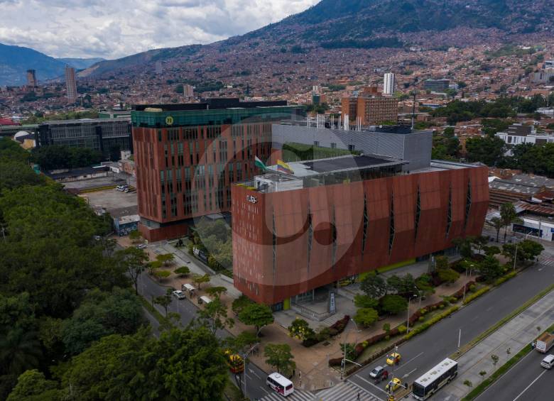 Hace 32 años Medellín no realiza una revisión de su organización administrativa. Desde entonces tiene 16 comunas urbanas y cinco corregimientos. FOTO mANUEL sALDARRIAGA