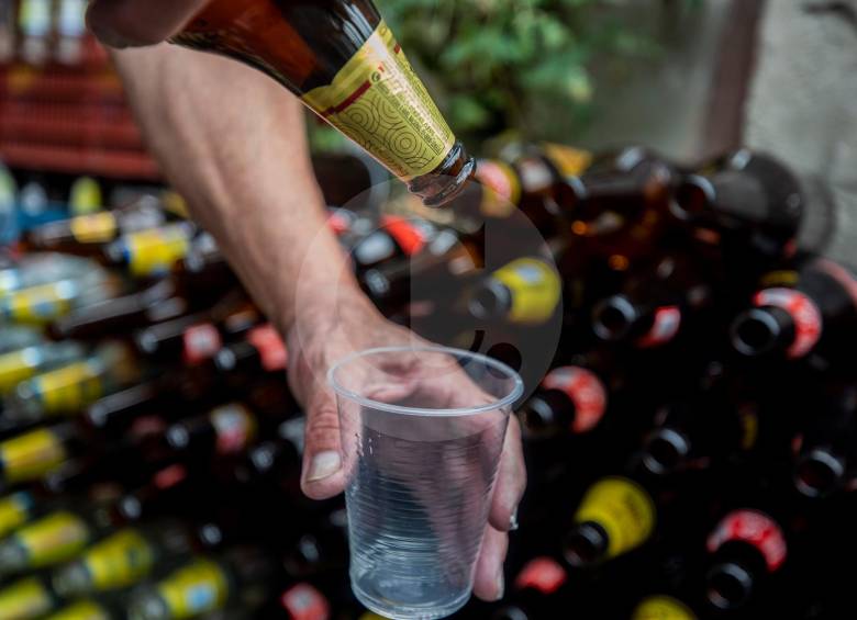 El desabastecimiento de cerveza se está sintiendo en varias regiones del país, lo que está generando un alza de precios. FOTO ANDRÉS CAMILO SUÁREZ