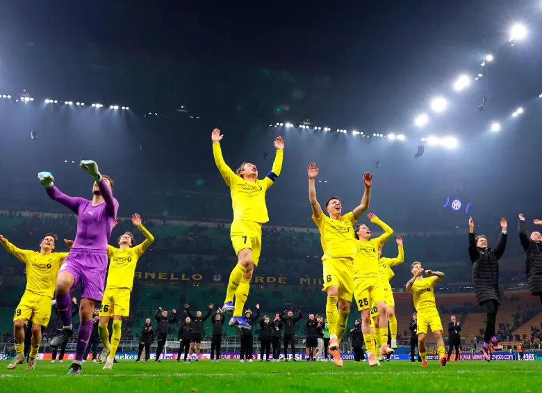 Festejo de los jugadores del FK Bodø/Glimt tras eliminar al Inter de Italia. FOTO GETTY 