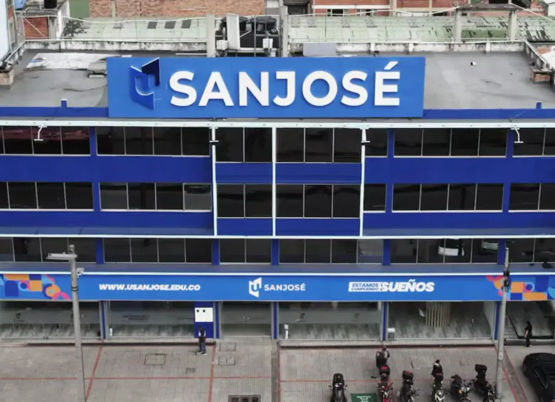 La Fundación de Educación Superior San José permanece bajo escrutinio tras denuncias sobre presuntas irregularidades en la expedición de títulos. FOTO: FUNDACIÓN SAN JOSÉ.
