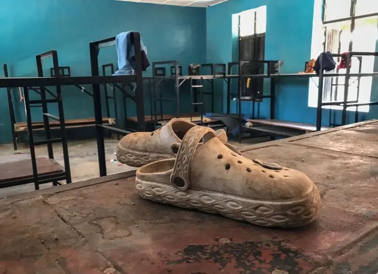 Un dormitorio de estudiantes en la escuela católica St. Mary’s en la ciudad de Papiri en Nigeria donde permanecen secuestrados decenas de alumnos. FOTO: AFP