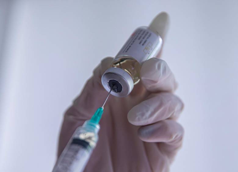 El procesos de vacunaciones inicia en febrero y el pico más alto se lo lleva julio, con 8.431.567 vacunas aplicadas. FOTO JULIO CÉSAR HERRERA