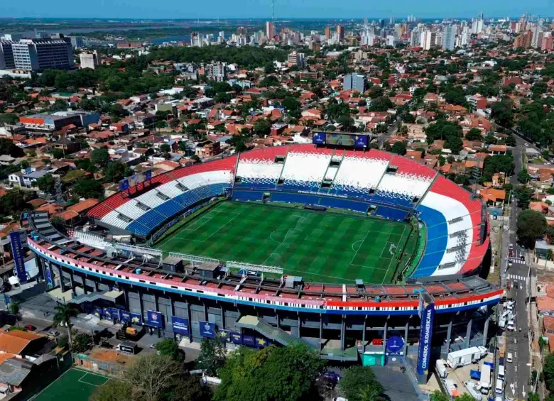 El estadio Defensores de Chaco será el escenario donde se jugará la final de la Copa Sudamericana este sábado entre Lanús y Atlético Mineiro. FOTO GETTY 