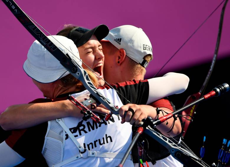 Gestos de alegría en la competencia de tiro con arco, Equipo Mujere en Juegos Olímpicos, en el Yumenoshima Park Archery Field. Oro para Corea del Sur. Foto Getty Images
