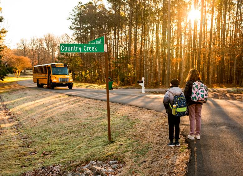 La orden del gobierno de Donald Trump permite que agentes de inmigración ingresen a escuelas, hospitales y templos, lugares anteriormente protegidos de los operativos migratorios. FOTO: GETTY