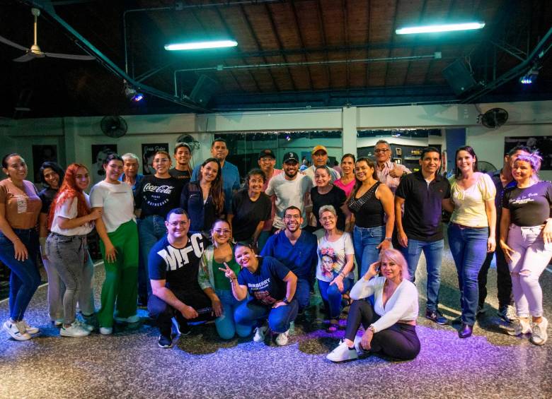 En la discoteca Palko suenan los porros, la cumbia y las gaitas de jueves a domingo, pero es precisamente el domingo el día de mayor acogida. La rumba se vive desde las 4:00 de la tarde. FOTO esneyder gutiérrez. 