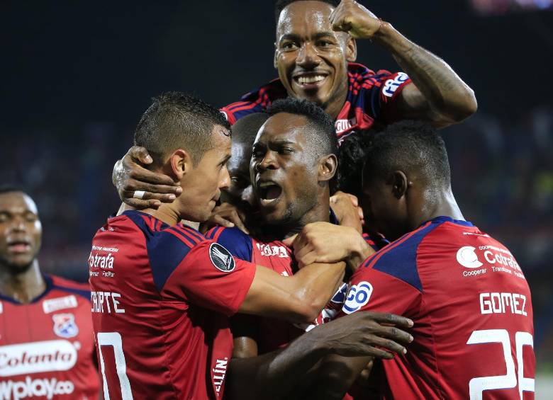 Con Sufrimiento, Pero Cruz Azul: The Game That Defined Their Legacy! - 59l1lp6