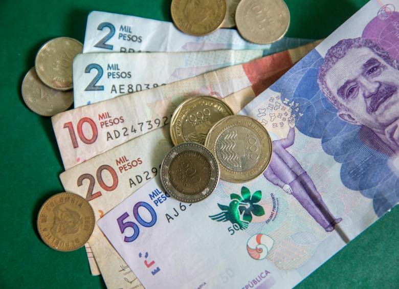 Con el peso digital las monedas y billetes pasarían a ser piezas de museo, asegura el Ministerio de Hacienda. FOTO Carlos Velásquez