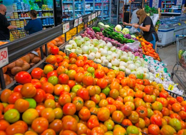 Según el Dane, las legumbres y las frutas ocupan el tercer renglón de los alimentos agro más importados. FOTO: Edwin Bustamante