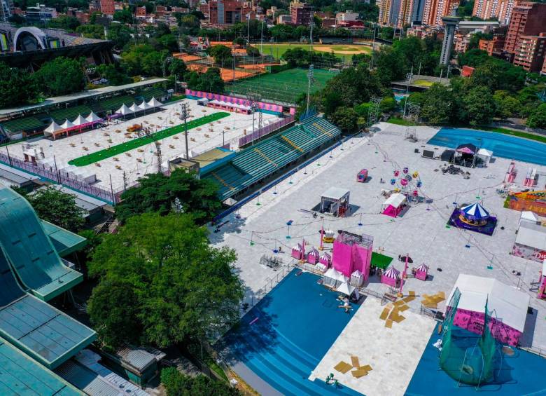 Aspi se ven el estadio de atletismo Alfonso Galvis y la cancha Marte 1, espacios adecuados para el Mañana será bonito fest. FOTO Camilo Suárez.