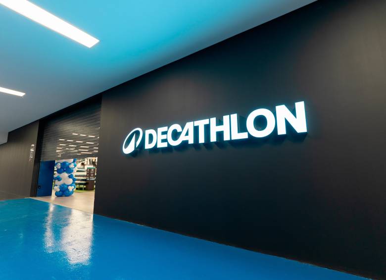 Senderismo, fitness y ropa técnica hacen parte de las categorías con mayor demanda entre los clientes de Decathlon en Medellín. FOTO: Cortesía.