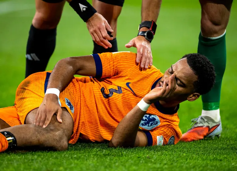 Jurrien Timber, ganador de Premier League con Arsenal, no jugará el Mundial con Países Bajos por una lesión inguinal. FOTO: GETTY